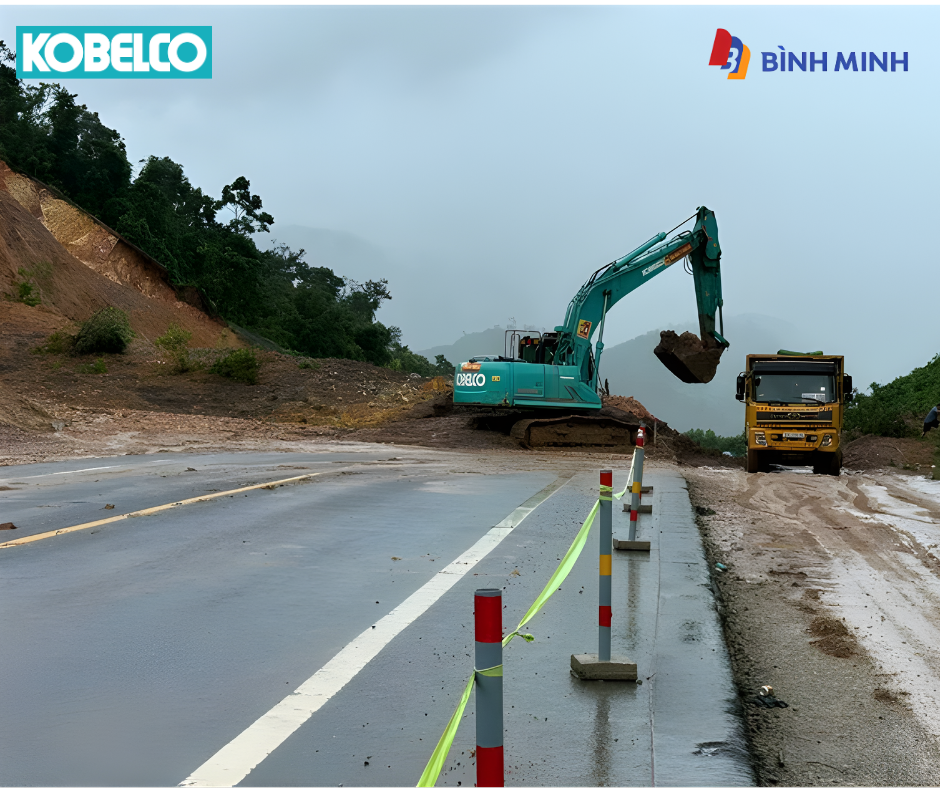“máy xúc Kobelco – sản phẩm của Công ty Thiết bị Bình Minh tại cao tốc La Sơn - Hòa Liên”